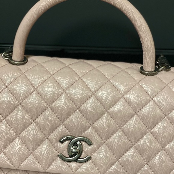 Just Sharing Chanel Caviar Quilted With Top Handle - Picture 14 of 14
